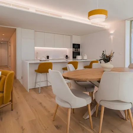 Apartment Jardins Da Gloria Stylish Living By Lovelystay Lisbon